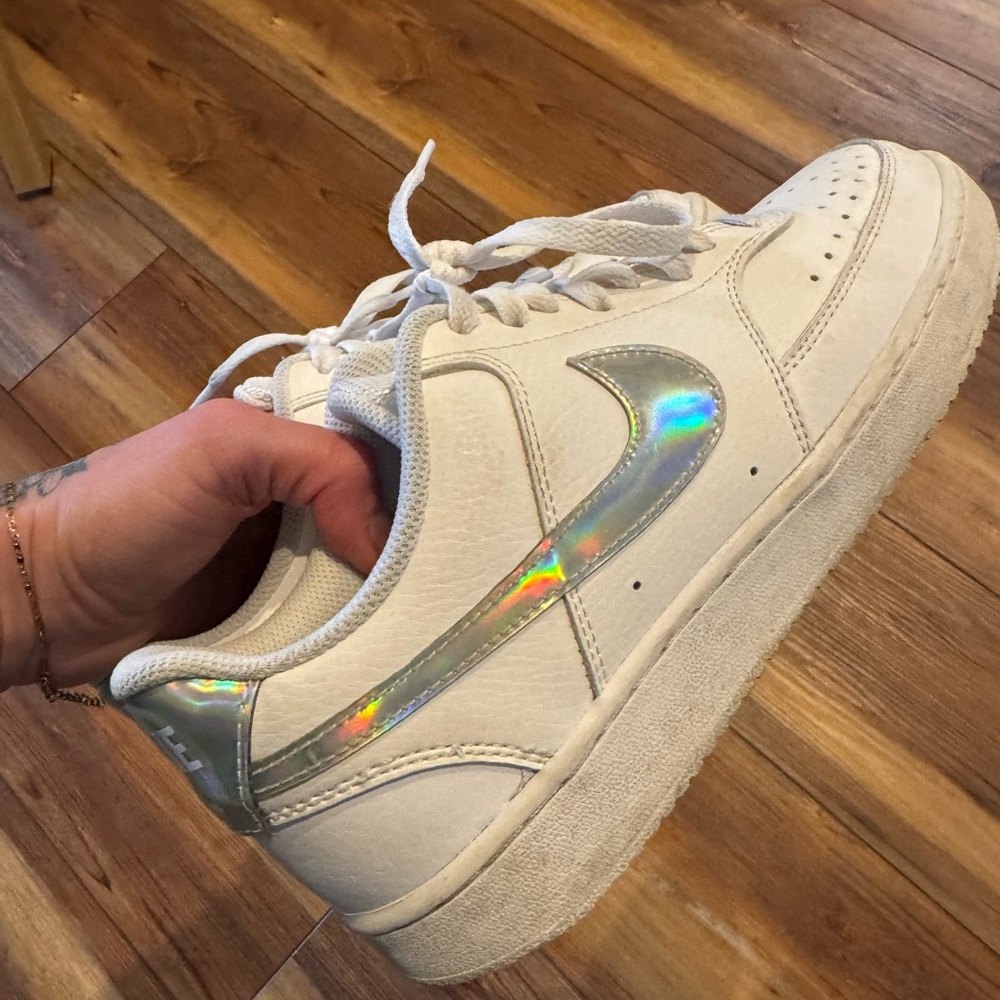 Nike court vision low sneakers women’s 9